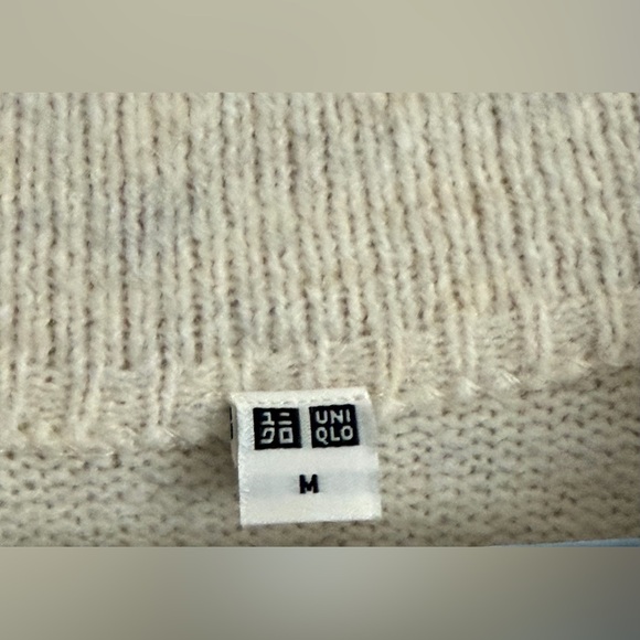 Uniqlo: Women’s Sweater (ptp approx 24.5in) - Size Medium (8% wool!) - Picture 3 of 7